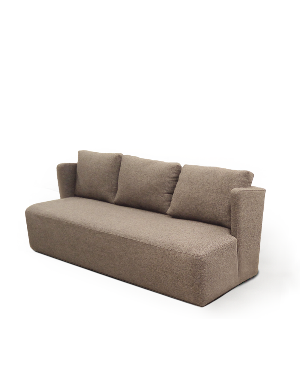 Tristan - lättplacerad soffa i loungestil med mjuka linjer.